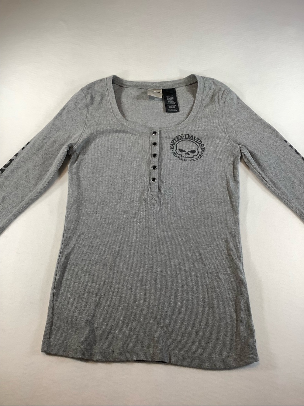 Harley-Davidson Gray Long Sleeve Henley with Chest Skull Logo
